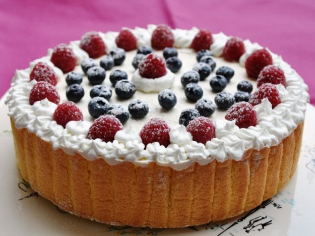 charlotte torta