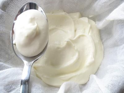 http://www.buttalapasta.it/img/mascarpone-coppette.jpg