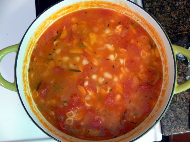 pasta e fagioli estiva con tagliatelle