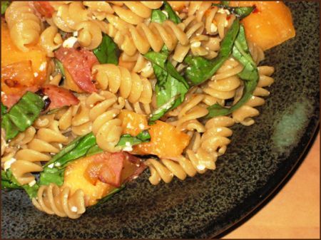 pasta fredda con prosciutto e melone