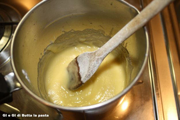 ricetta besciamella=01