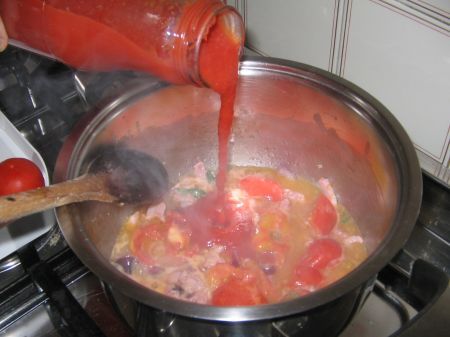 salsa con pancetta