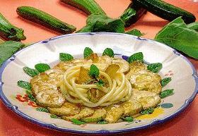 spaghetti con zucchine e ricotta