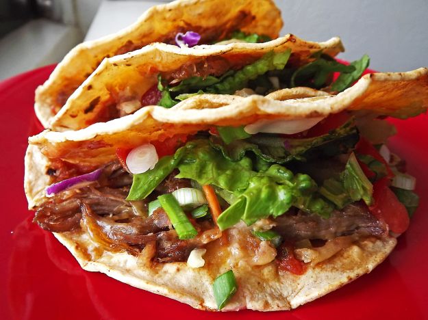cucina messicana: tacos con carne