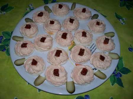 tartine alle noci con prosciutto