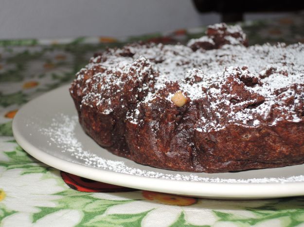 fetta di torta di pane al cioccolato