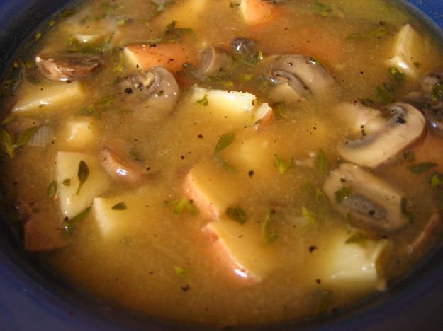 Zuppe di funghi e patate