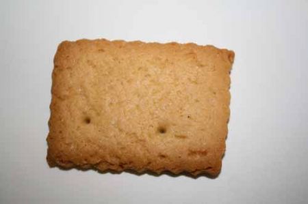 Biscotti biologici cotti in forni a legna