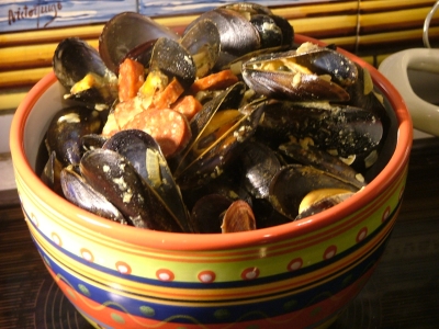 cozze (o muscoli o peoci o mitili) con il salame piccante