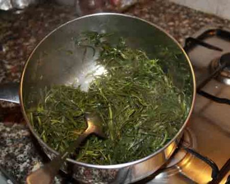 frittata di agretti o barba di frate