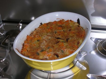 Gratinato di carote appena uscito dal forno