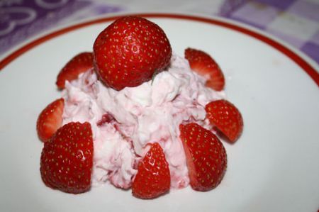 mousse di caprino e fragole