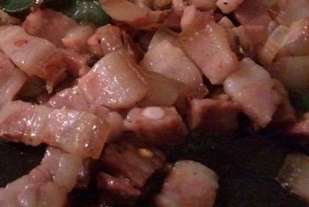 pancetta e prosciutto a dadini