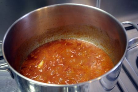 pasta con il sugo di cozze