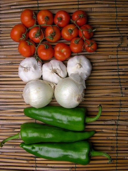 peperoni cipolle pomodori a bandiera italiana