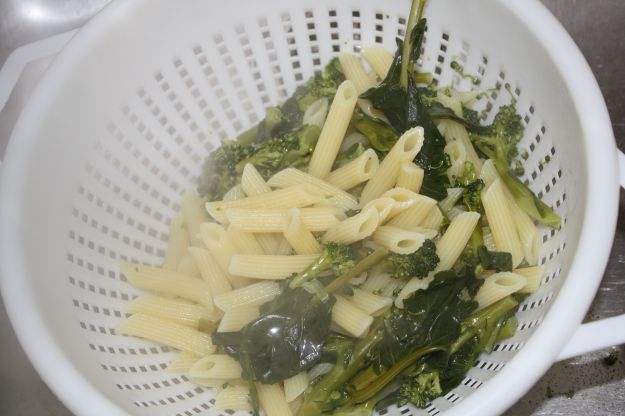 ricetta pasta con i broccoli 01
