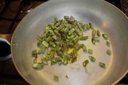 spaghetti alla chitarra con zucchine e asparagi