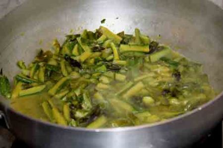 spaghetti alla chitarra con zucchine e asparagi