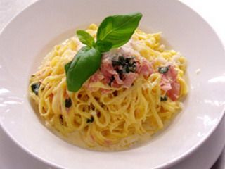 tagliatelle con prosciutto cotto