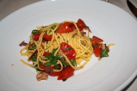 tagliolini prosciutto pomodorini