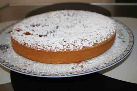 torta di nocciole