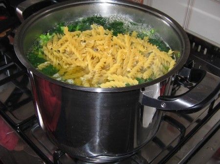 versa pasta rape