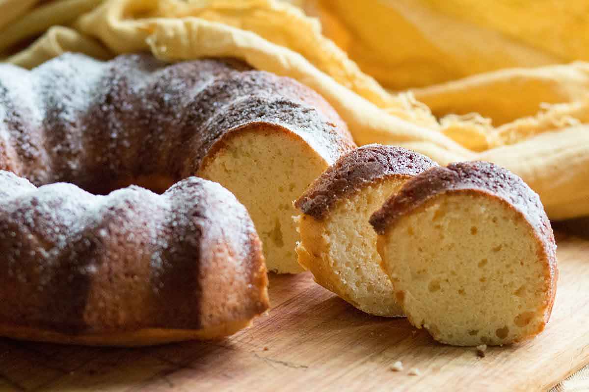 Berlingozzo, ciambellone tipico toscano