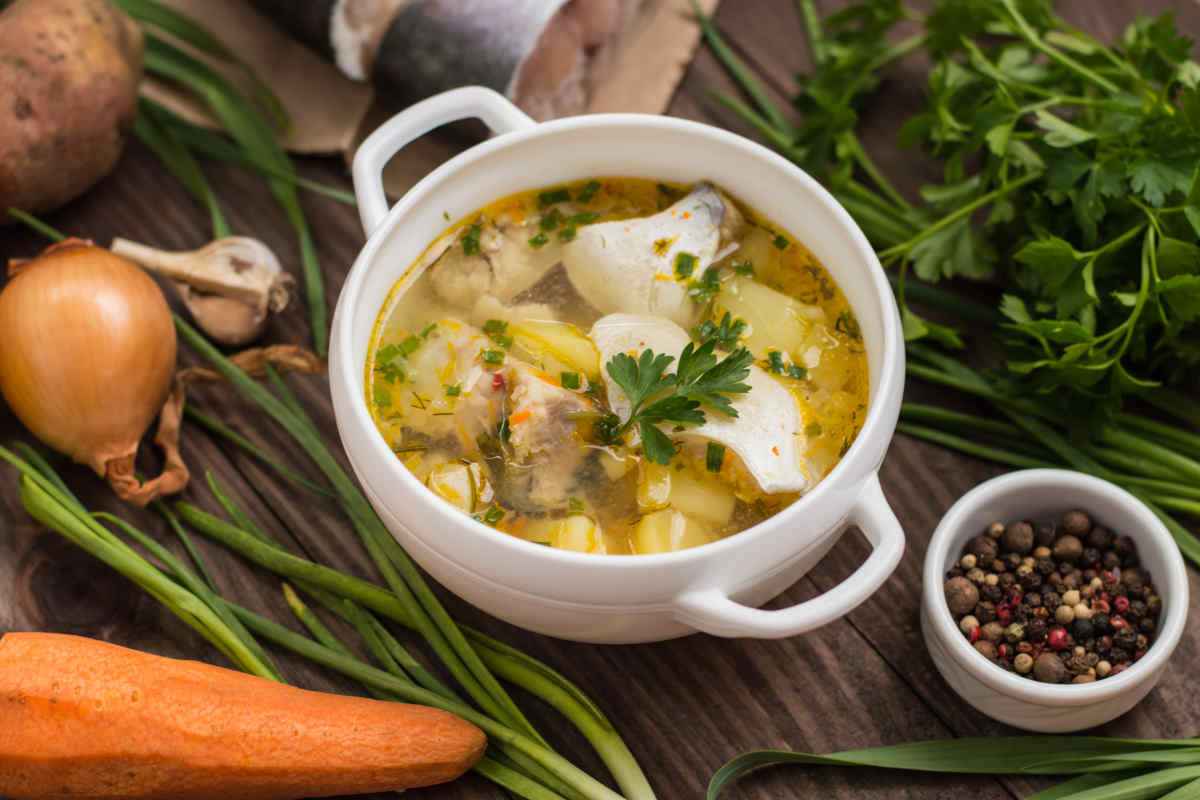 zuppa di pesce conosciuta come brodetto in bianco di porto recanati