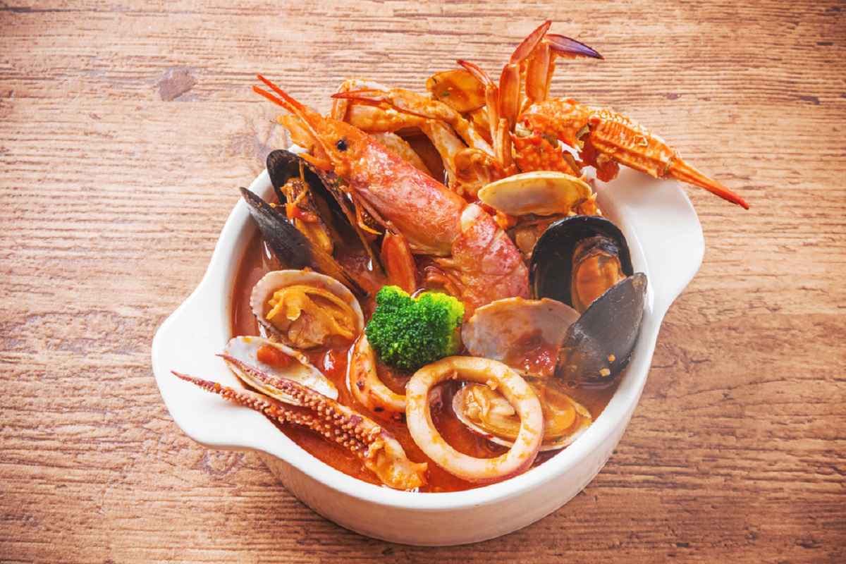 zuppa di pesce marsigliese Bouillabaisse