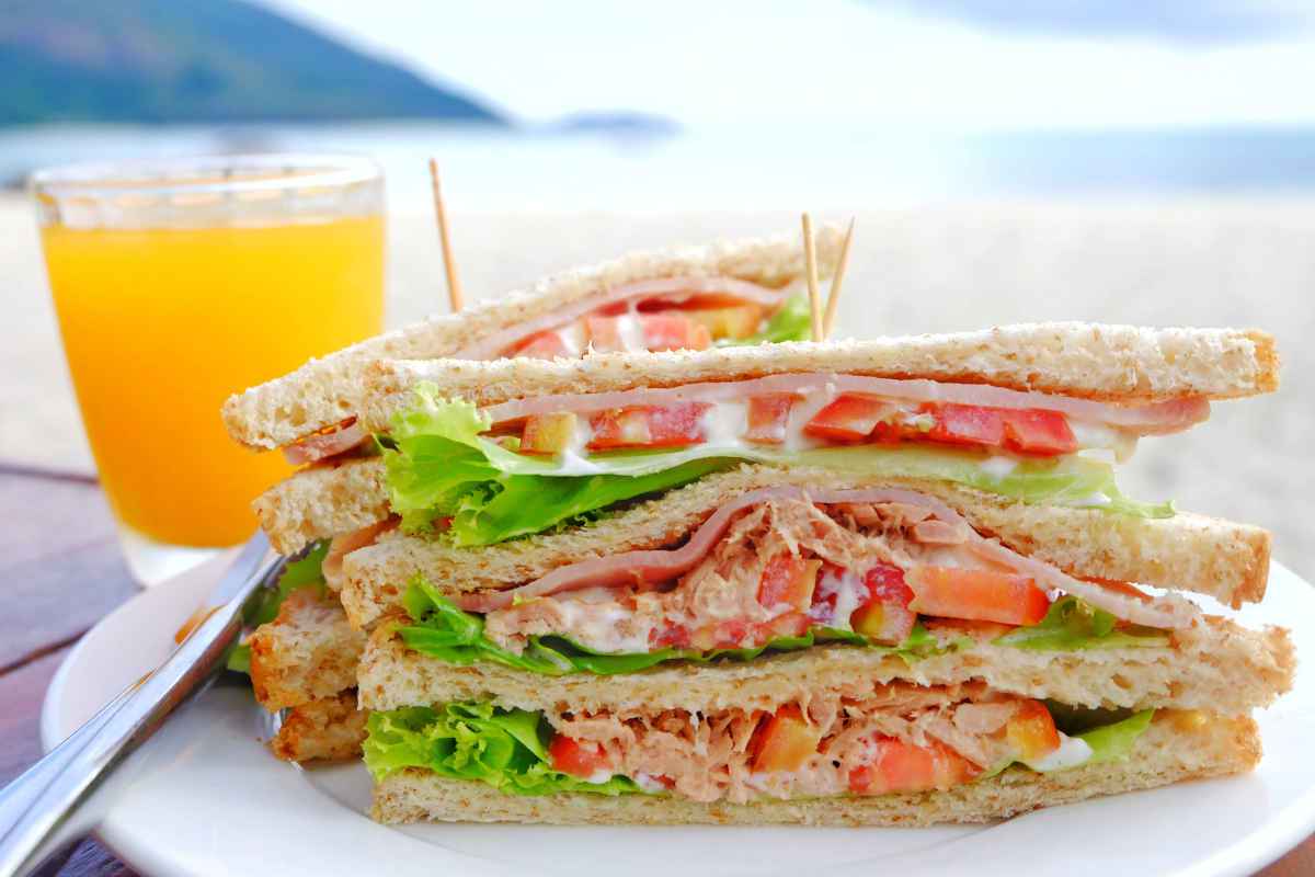 cosa portare e mangiare in spiaggia