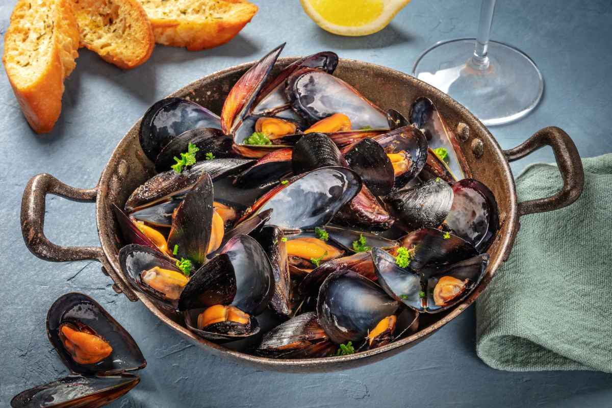 Ricetta del giorno: gusta le cozze così e goditi il profumo