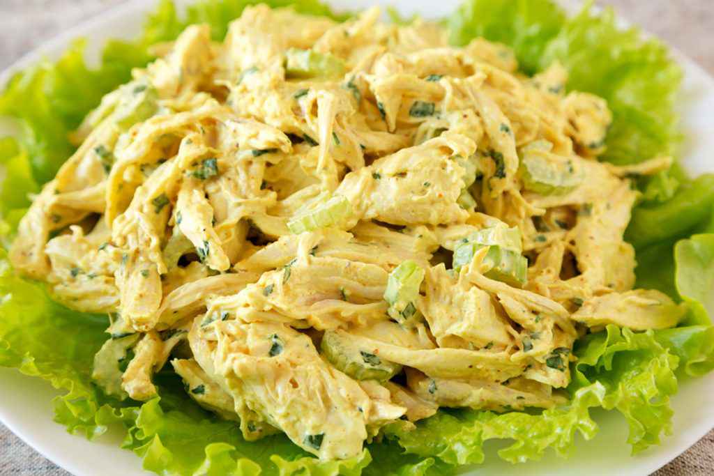 Insalata di pollo con sedano