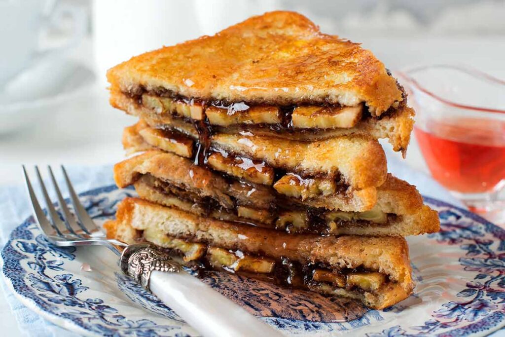 French toast dolci con la nutella