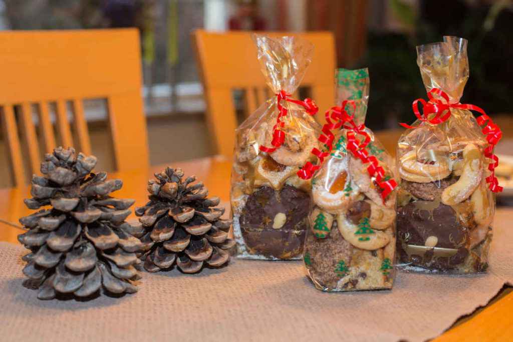 biscotti in sacchetti regali culinari fatti in casa