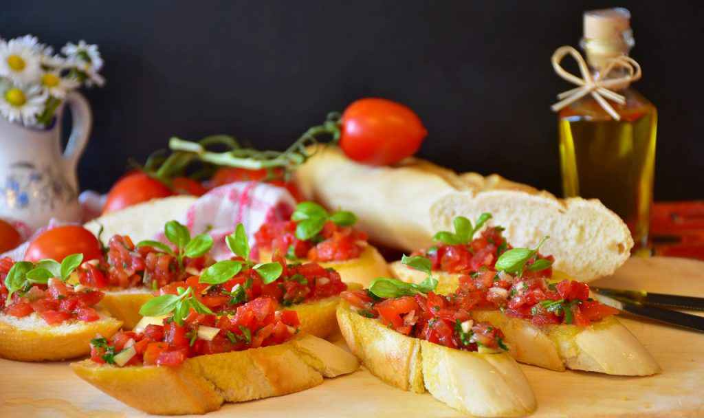 bruschetta pomodori antipasti vegetariani classici