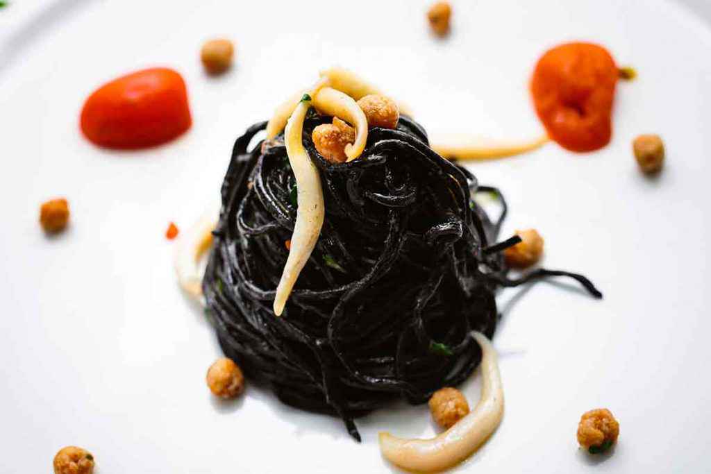 Spaghetti al nero di seppia