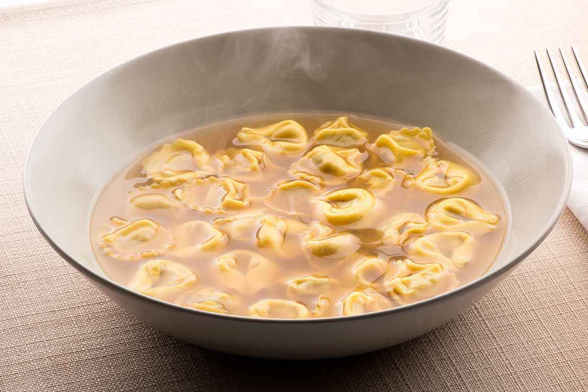 tortellini in brodo