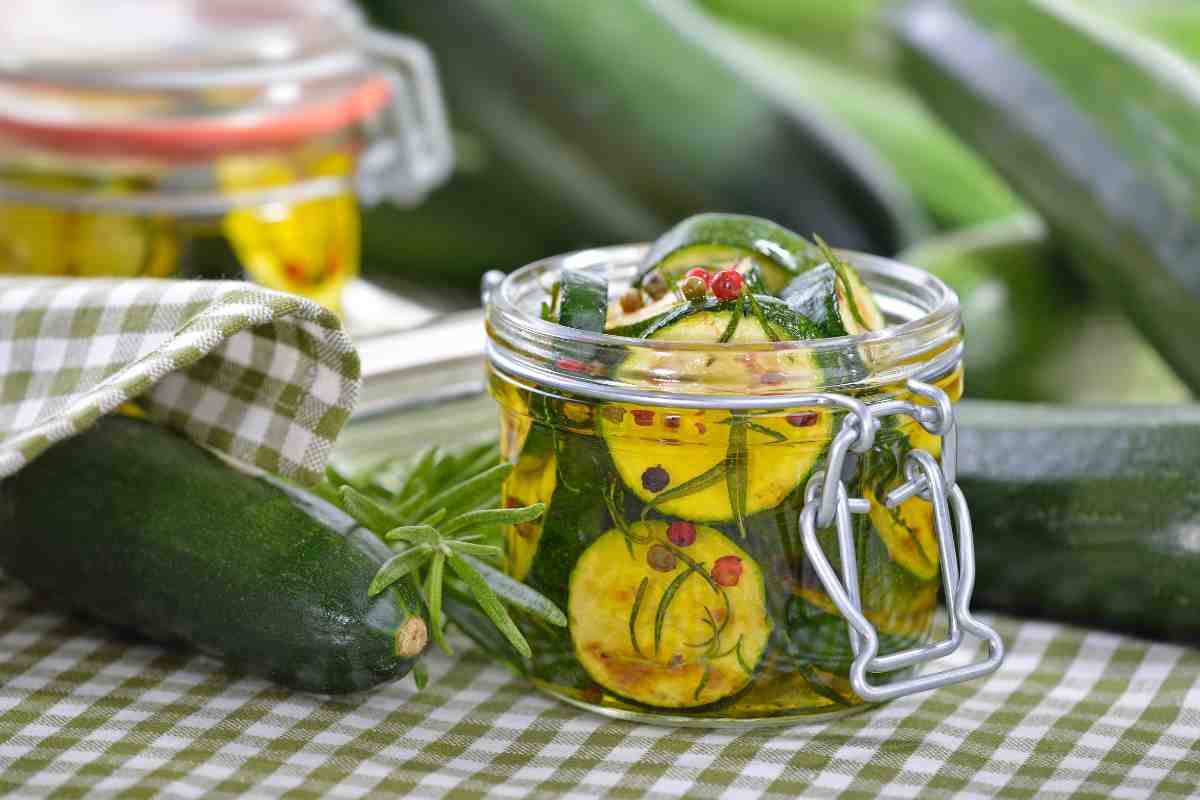 Zucchine sott'olio ricetta