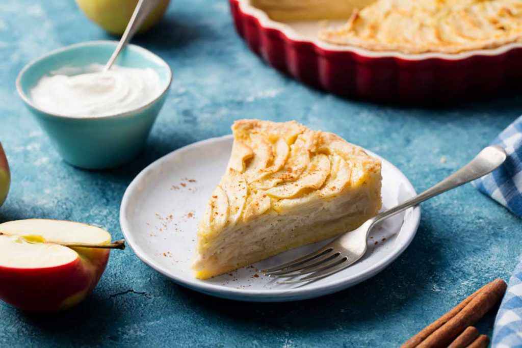 Torta di mele con crema