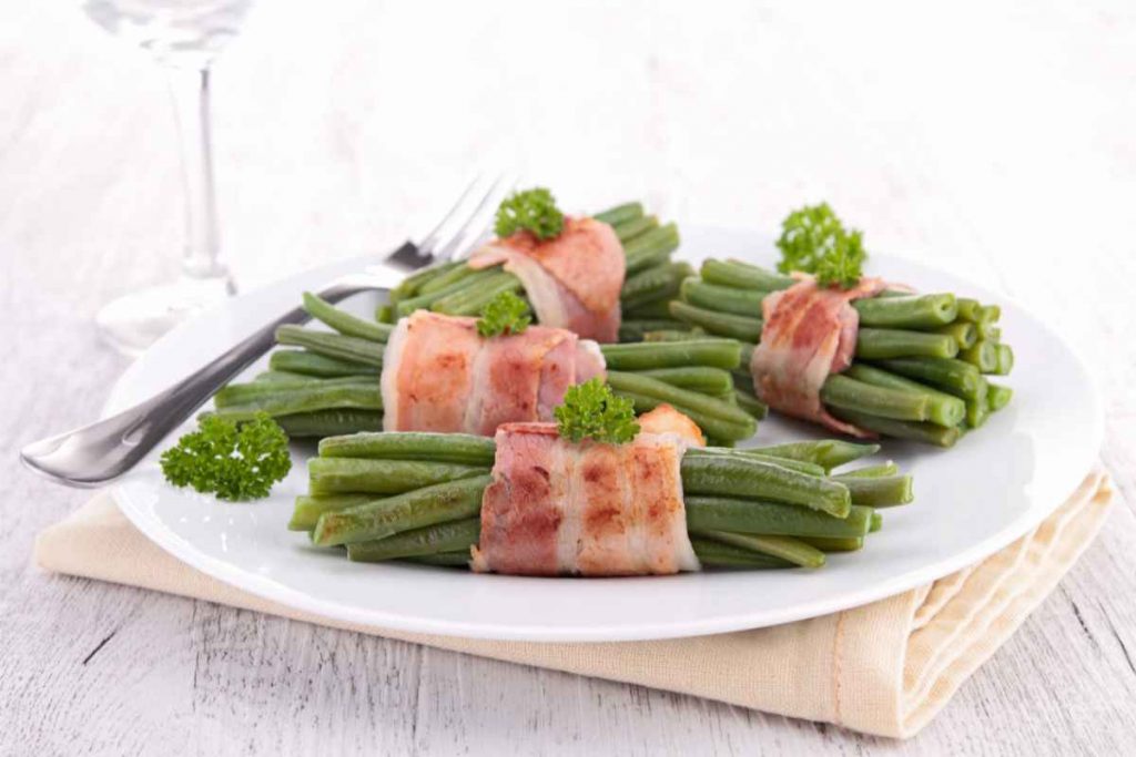 Involtini di fagiolini e pancetta ricetta