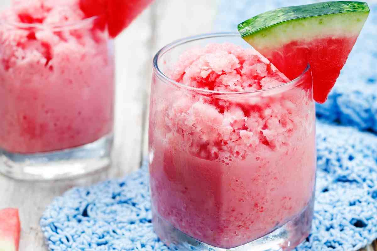 granita al melone come copertina della raccolta di ricette di granite