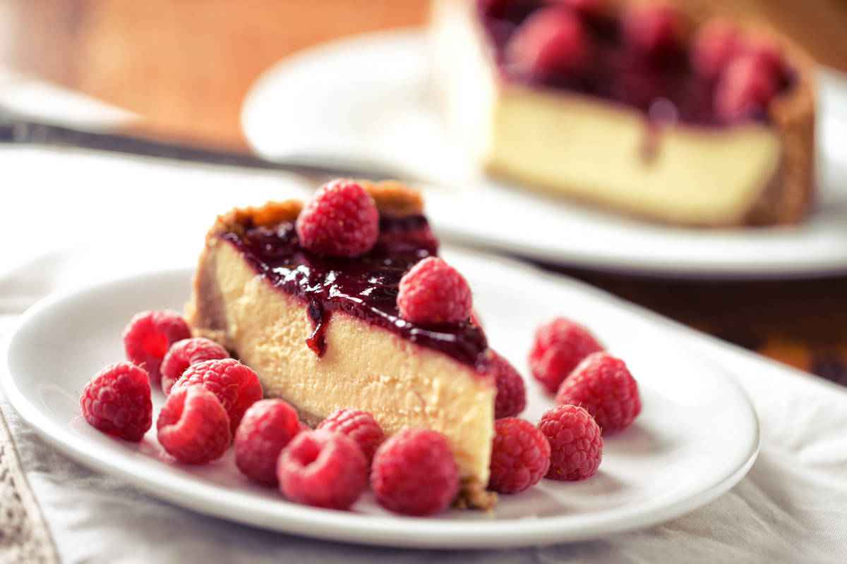 Cheesecake alle pesche con fiori eduli - Cookidoo® – la nostra piattaforma  ufficiale di ricette per Bimby®