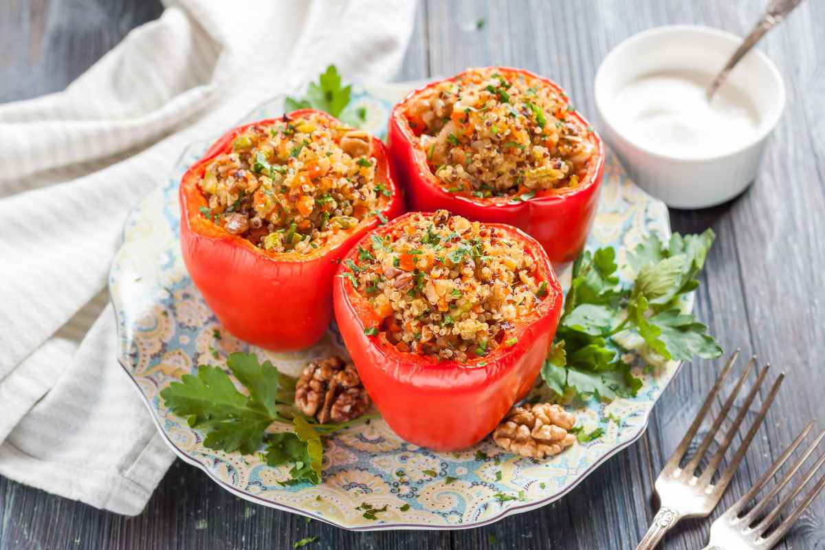 come cucinare la quinoa peperoni ripieni di quinoa