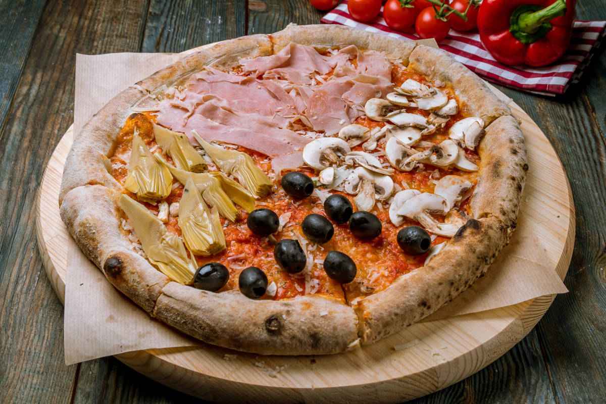 Pizza capricciosa: ricetta originale ricca e saporita | Buttalapasta