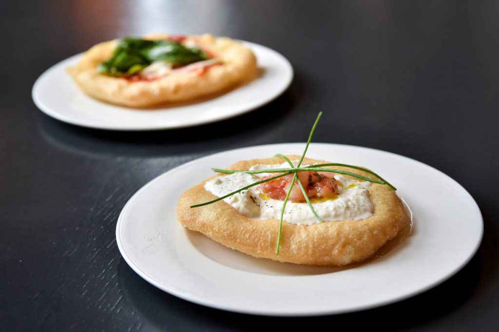 pizza fritta napoletana