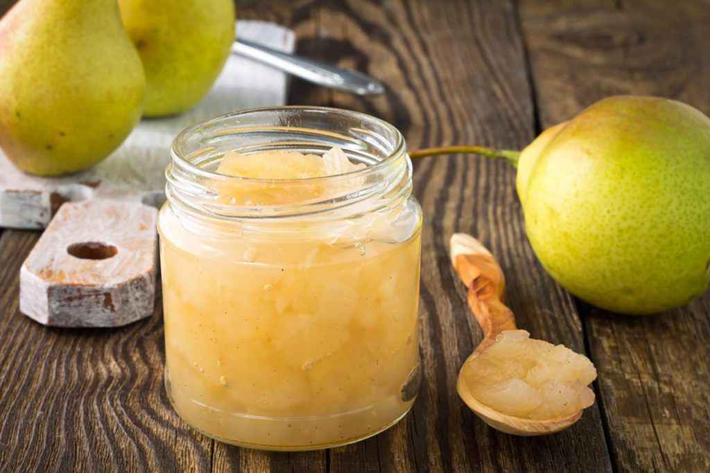 Marmellata di pere fatta in casa con pere Williams