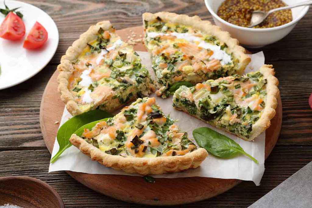 Torta salata con il pesce