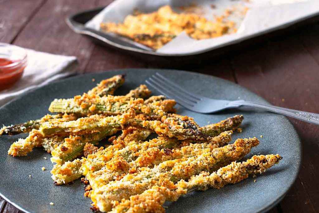 Asparagi gratinati in forno con pangrattato