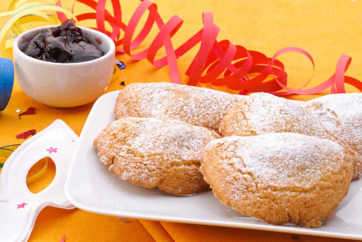 Dolci di Carnevale al forno: 13 ricette golose