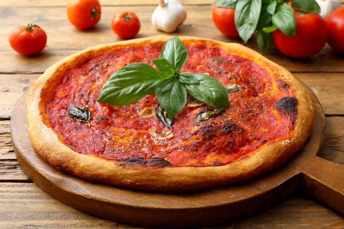 Pizza marinara